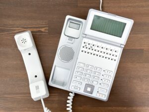 電話の取り次ぎ方について！基本マナー・敬語・不在時対応から好印象を与える3つの秘訣