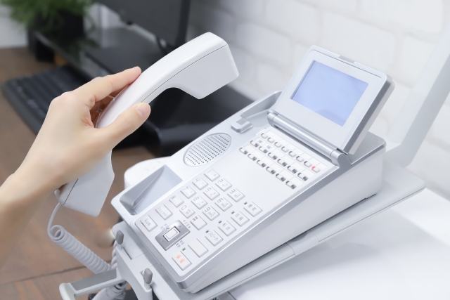 電話はどうしてつながる？仕組み・歴史・種類（アナログ/IP/ISDN）・PBX・スマホ連携を徹底解説