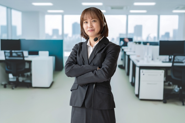 コールセンター立ち上げの費用相場を徹底解説！内製 vs 外注、コスト削減の秘訣